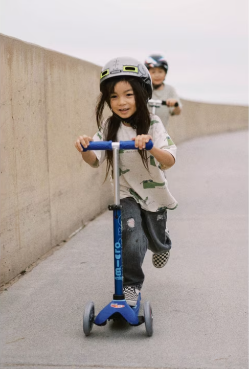 Micro Kick Scooter – Lightweight Adjustable 3-Wheel Scooter for Kids with Lean-to-Steer Design