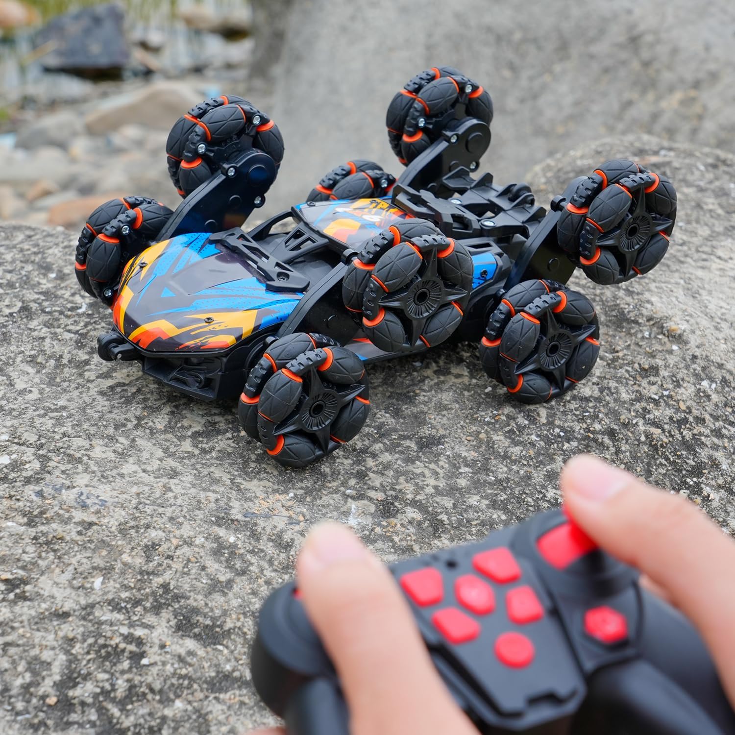 8-Wheel Hand Controlled RC Stunt Car with Gesture Sensing Remote Control